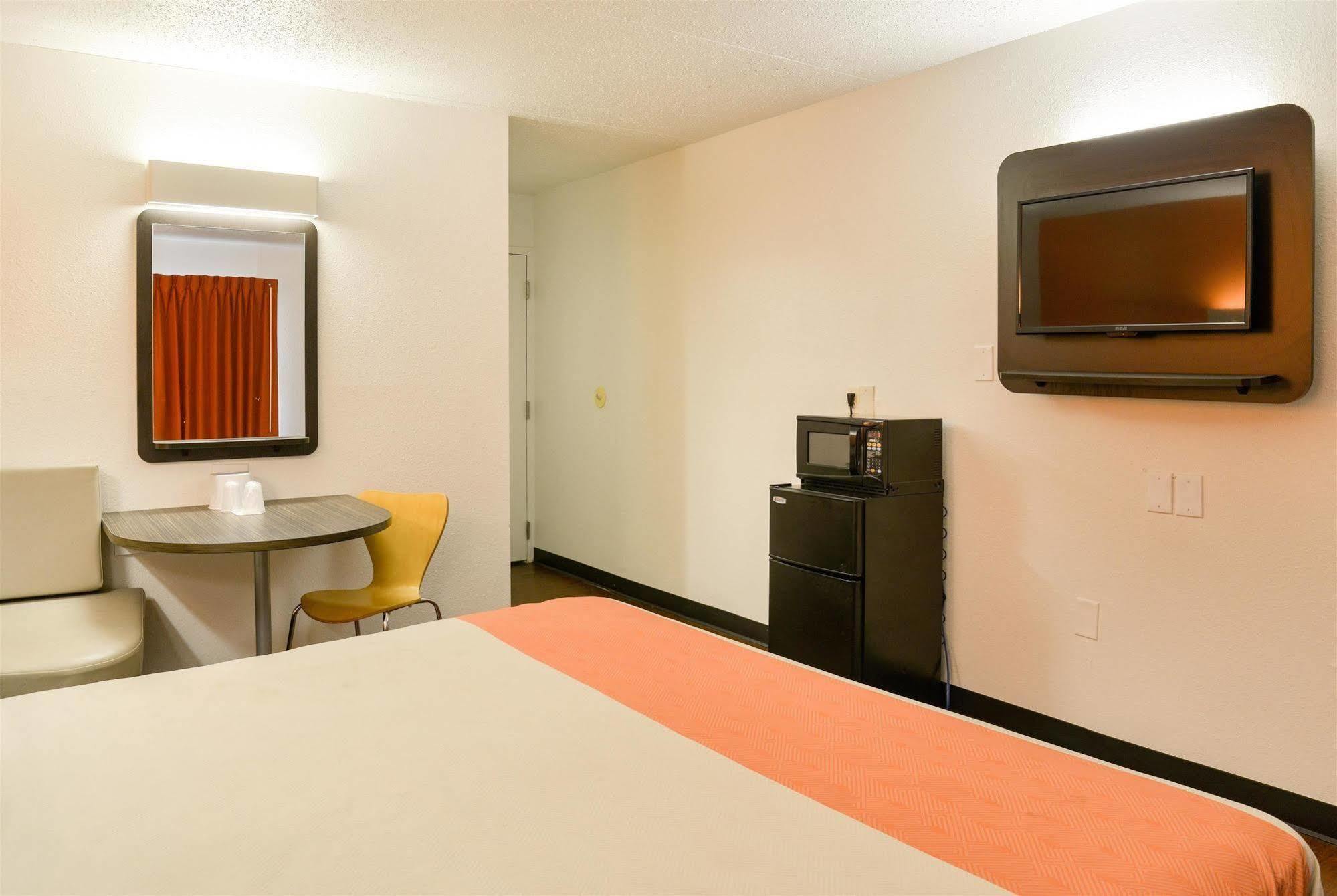Motel 6-Toledo, Oh Моми Экстерьер фото