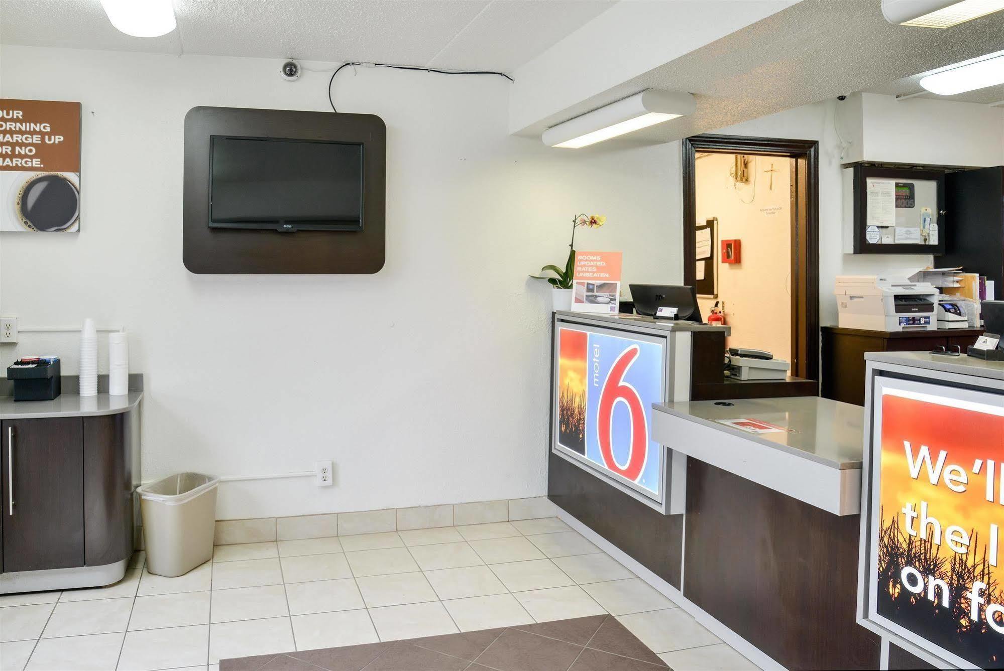 Motel 6-Toledo, Oh Моми Экстерьер фото
